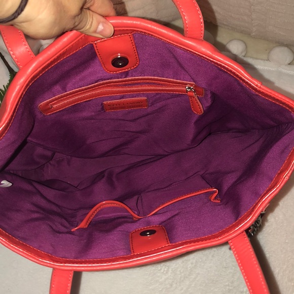 New large Kate Landry tote! - Picture 4 of 6